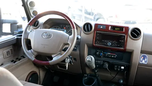 صورة مصغرة 15 لـ 2019 Toyota LAND CRUISER 70 SERIES