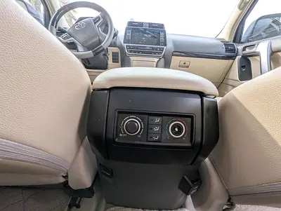 2021 Toyota PRADO — миниатюра 14