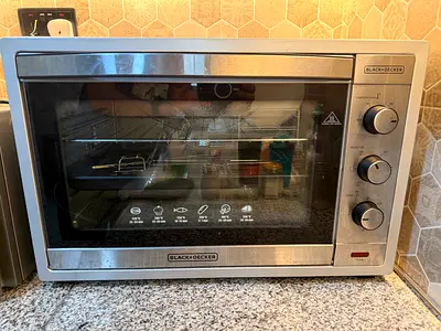 Black+Decker Countertop Oven - Excellent Condition