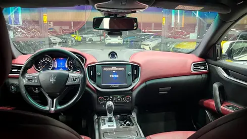 2015 Maserati GHIBLI — миниатюра 17