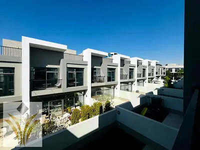 Bright & Spacious 5BR Villa | Ideal Family Home