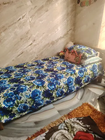 Bed room