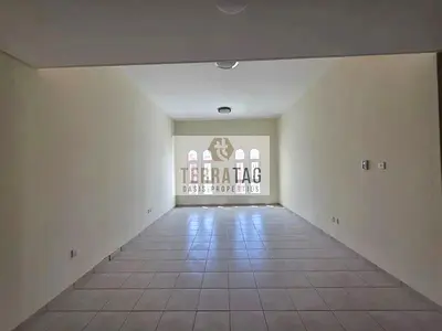 AMAZING LARGE |2BHK| SEPARATE STORE & LAUNDRY