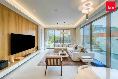 Private Pool | Rooftop Terrace | Vacant | Upgraded