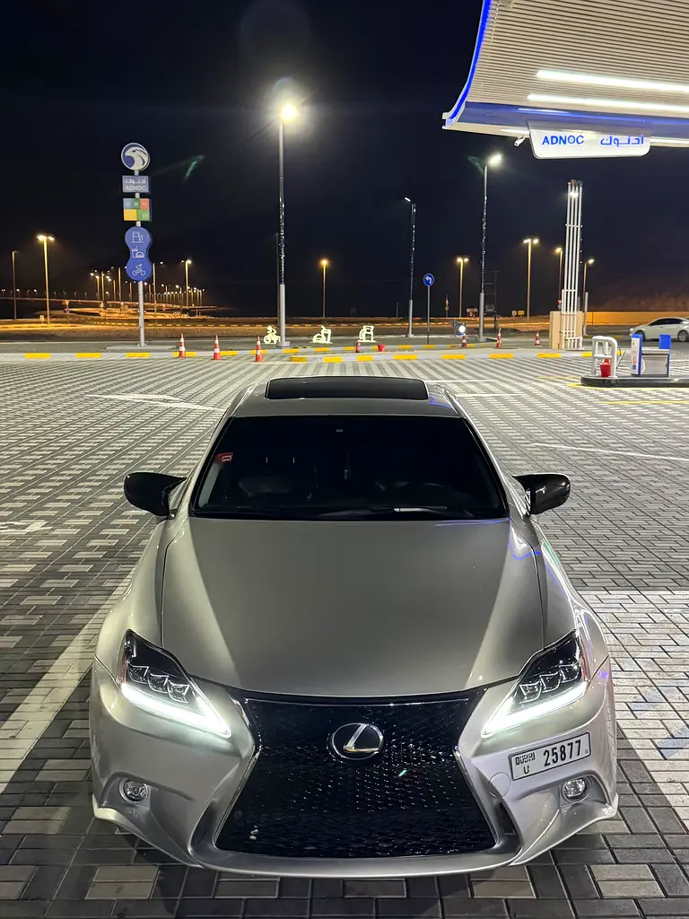 Lexus IS-Series 2007 — photo 1 of 5