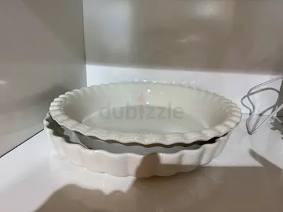 Set of 2 white ceramic fluted pie/tart dishes — good condition