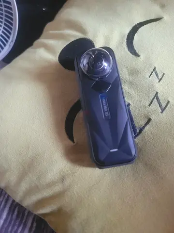Insta 360x5 only 1 time yous