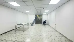 FITTED OFFICE | WALKING METRO | AC FREE