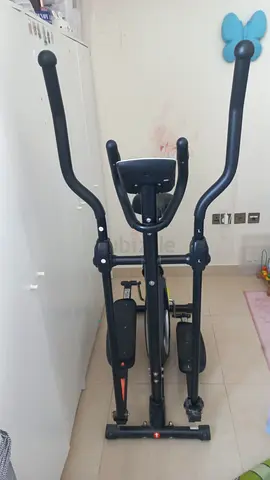 Elliptical and cycling Cross Trainer - Compact Home Machine