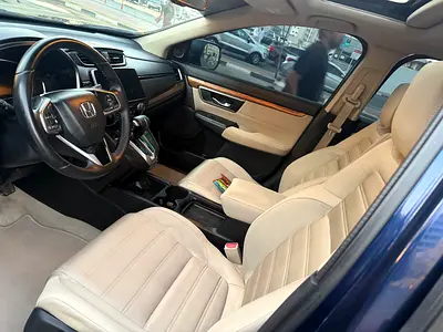 صورة 10 لـ 2018 Honda CR-V