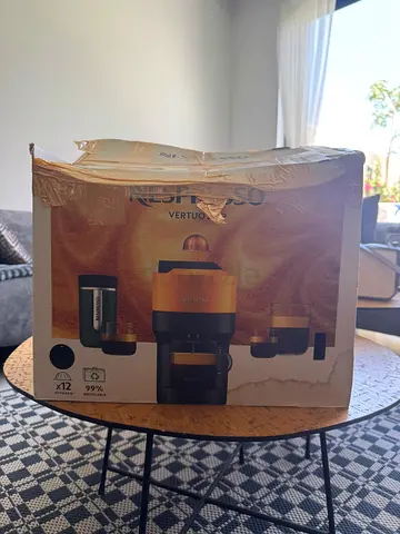 Nespresso Vertuo Pop Machine - Used 1-2 times only!