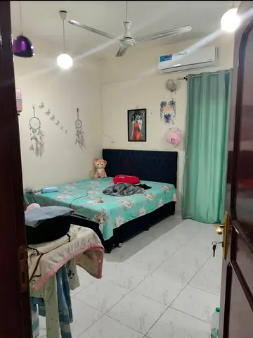 Master Bedroom For Rent