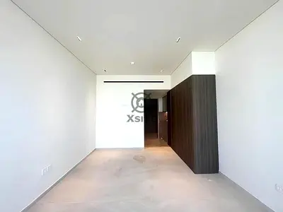 Vacant Studio | Unfurnished | High Floor