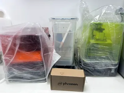 New Never used 3d Printer with wash and cure unit Phrozen Mini 8ks