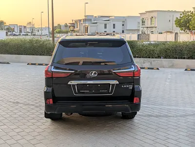 2018 Lexus LX-SERIES 缩略图 8