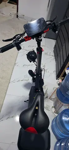 Foldable electric scooter with seat — used, good condition Aster A11 E