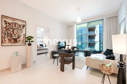 1BD| ELEGANTLY FURNISHED| POOL VIEW | VACANT