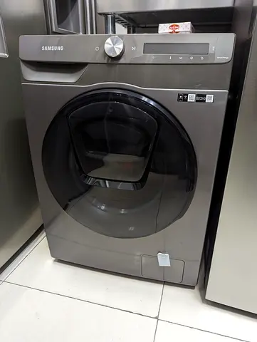 Samsung latest model 9 kg washer and 6 kg dryer door in door 1400 rpm speed for spin 2in1