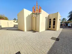 New Villla 3 Bed room big hall Majlis All Master room maids room parking yard 100k