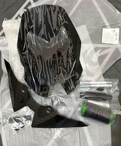 Z900 windscreen,SliderSpoiler SET 2025-26