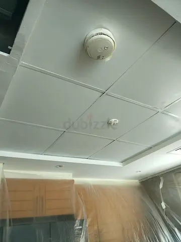 Home maintainence handyman works. Bee fast