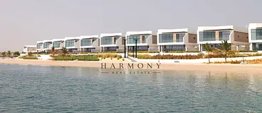 Beachfront Villa | 4 BR + Guest & Maid's Room | Clubhouse Access & Luxury Lifestyle