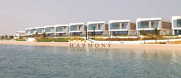 Beachfront Villa | 4 BR + Guest & Maid's Room | Clubhouse Access & Luxury Lifestyle