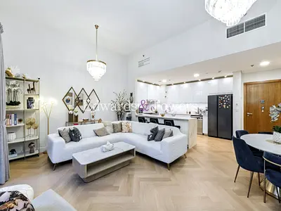 Exclusive | High Ceilings | Large Terrace