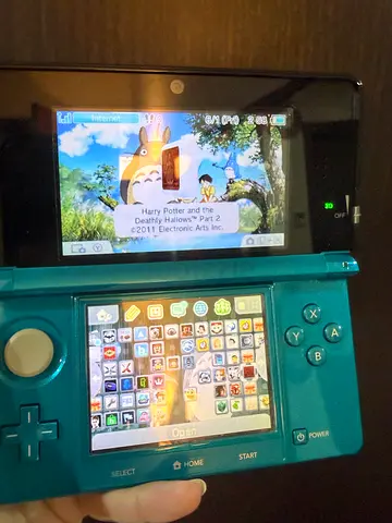 Nintendo 3DS handheld console - good working condition ( it is modded )