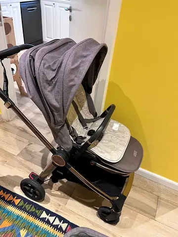 Mamas  Papas stroller  bassinet