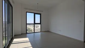 3 Bedroom apartment with 2 parking -  monthly payments - No commission