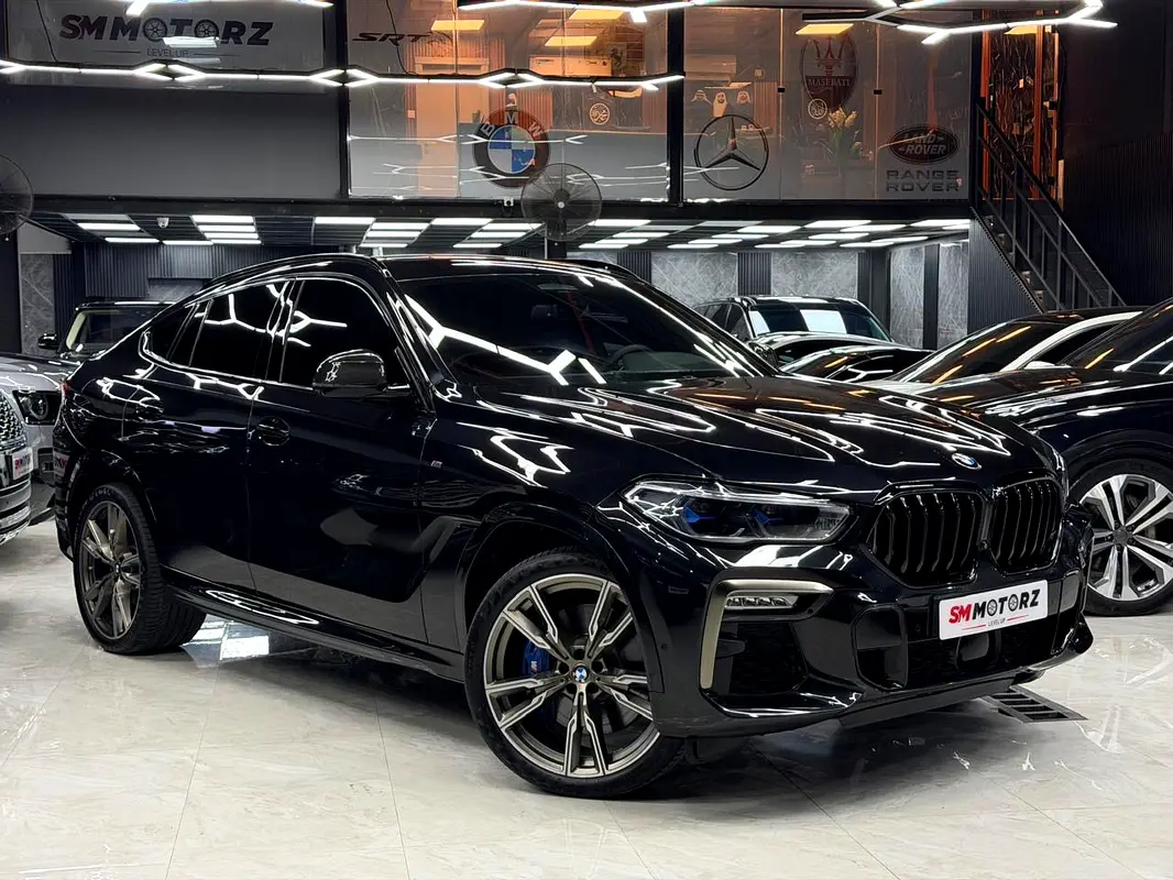 BMW X6 2022 — photo 1 of 19