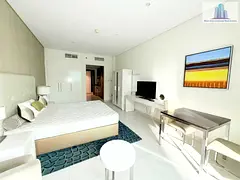 Stylishly Furnished Studio l Available Ready to Move-in — 2