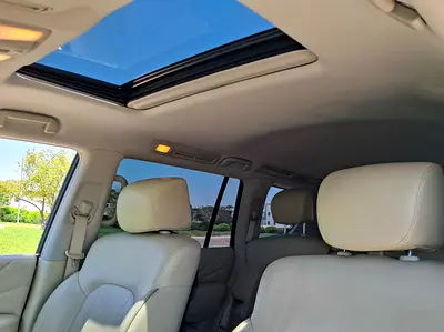 2015 Infiniti QX80 — фото 11