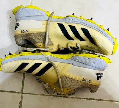 Cricket bowling spikes