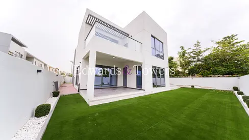 Huge Custom Villa | Vacant | Great Community