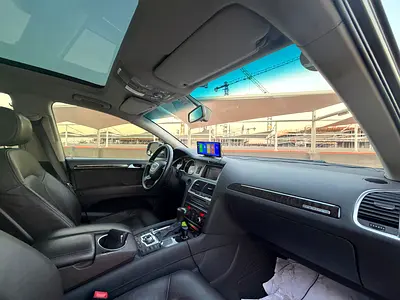 2015 AUDI Q7 — миниатюра 13