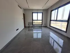 Like brand new lavish 2bhk with wardrobe with balcony and fully family building