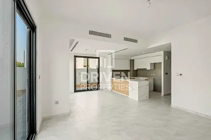 Direct Pool Access | Single Row | Family Friendly