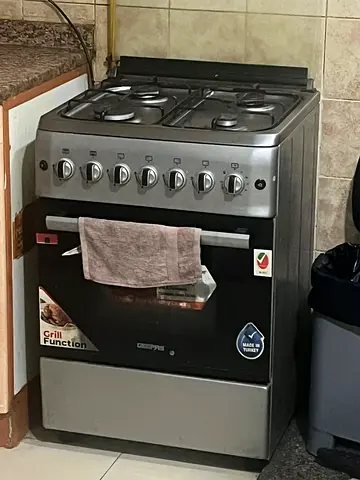 Cooking range