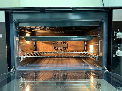 Siemens latest model electric oven 90cm built-in