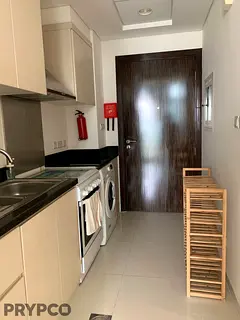 Studio with Balcony | Spacious Layout | Vacant — 3