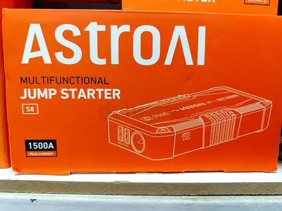 AstroAI Multifunctional Jump Starter S8 1500A