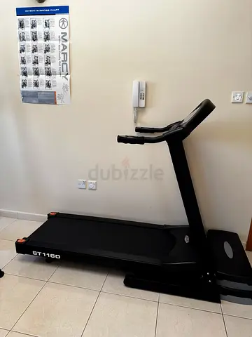 Electric treadmill in good working condition - home use