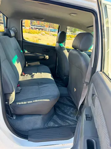 2015 Toyota HILUX 照片 8