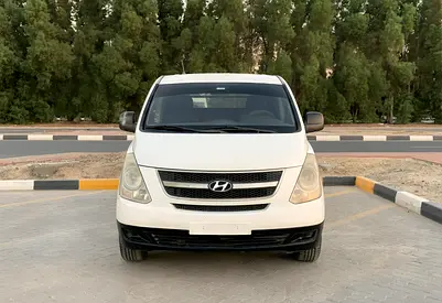 Hyundai H1 GL | 2013 Model | GCC Specs | 2.4L 4-Cyl engine