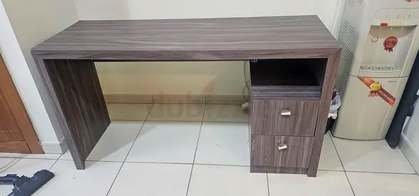 Office table