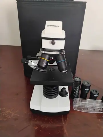 Omnigon Compound Microscope with Extra Eyepieces and Case