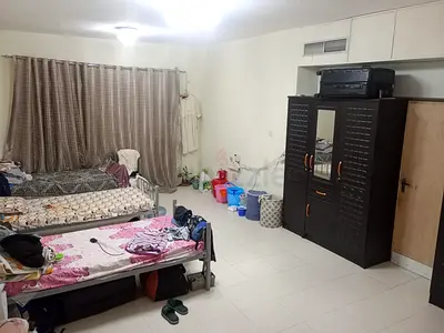 Bedspace for Executive Keralite Ladies in Al Karama | Near Metro