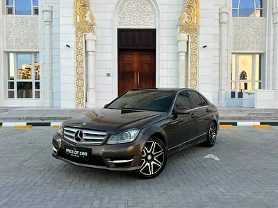 GCC 2014 Mercedes-Benz C200 2.0L 4 Cylinders // IMMACULATE CONDITION!!!